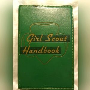 1040's Girl Scout Handbook Vintage